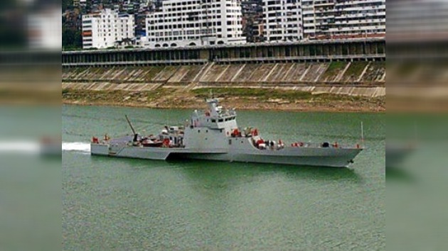 Tres cascos en uno para la Armada china: revelan el nuevo trimarán rápido de ataque