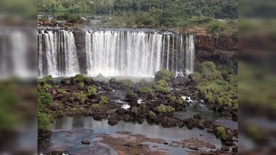 Las famosas cataratas del Iguazú se secan