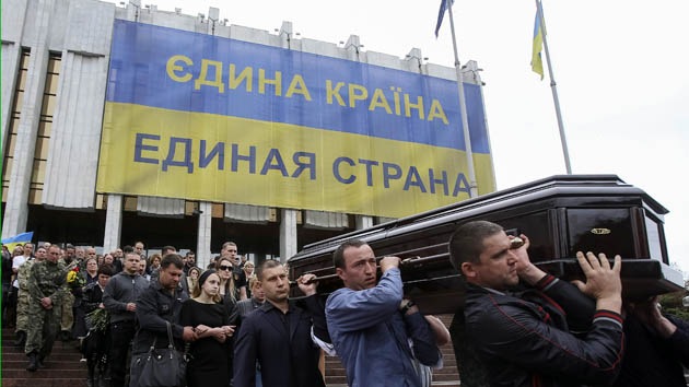 Analistas occidentales proponen dividir Ucrania