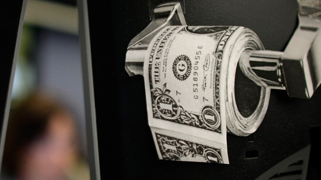 Exsubsecretario del Tesoro de EE.UU.: "Los días del dólar están contados"