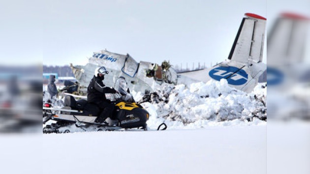 Barajan tres posibles causas del siniestro del avión ruso en Siberia