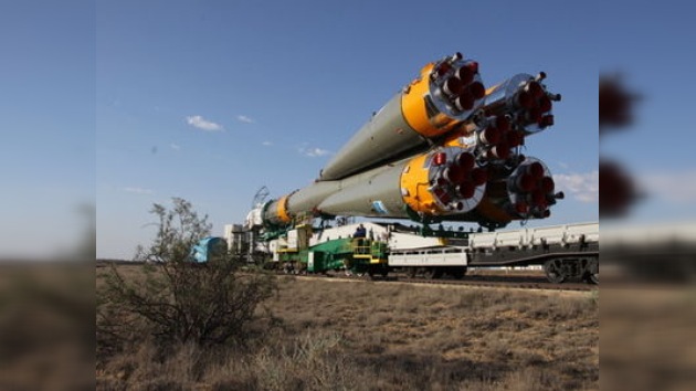 El Soyuz-FG, preparado para transportar a la nueva tripulación de la EEI