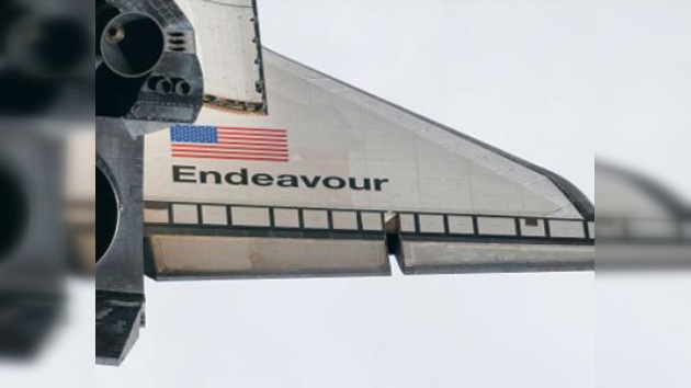 Transbordador Endeavour prepara su regreso a la Tierra