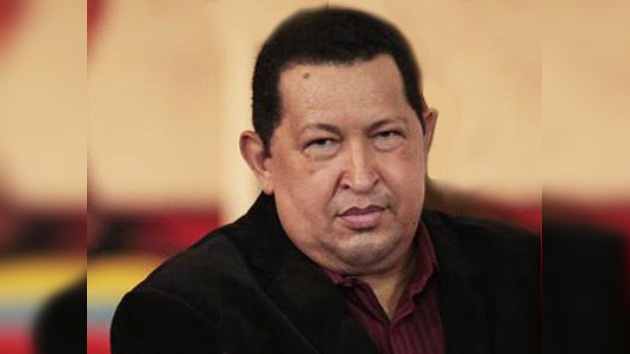 Chávez suplica un 'milagro' a Cristo en su lucha contra el cáncer y regresa a Cuba
