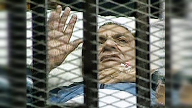 La Fiscalía pide la pena de muerte para Mubarak