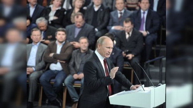 Putin: "Tenemos que fortalecer las instituciones de la democracia"