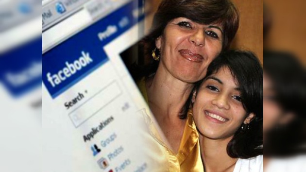 Mujer venezolana encuentra en Facebook a su hija desaparecida