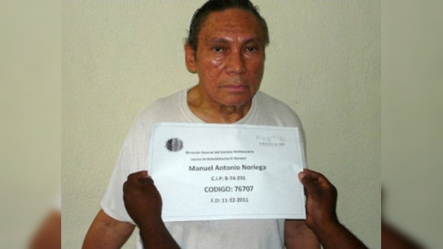 Panamá: Noriega pide para su celda un televisor, aire acondicionado e Internet