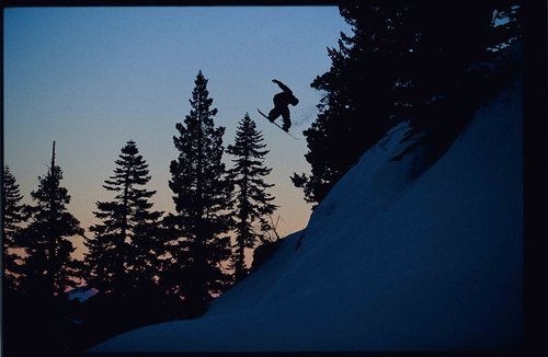 Snowboardistas en rutas no tradicionales, por Dean Blotto