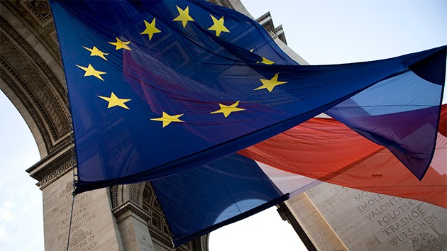 Frente Nacional: "La salida de la zona euro es una necesidad absoluta para Francia"