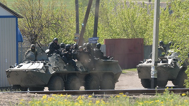Disparos de mortero del Ejército ucraniano contra la ciudad de Krasni Limán