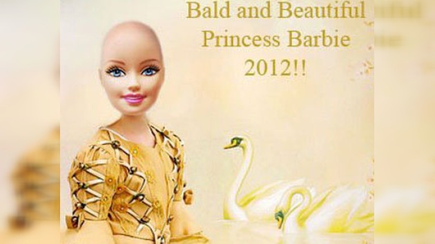 Una Barbie sin pelo para los niños con cáncer