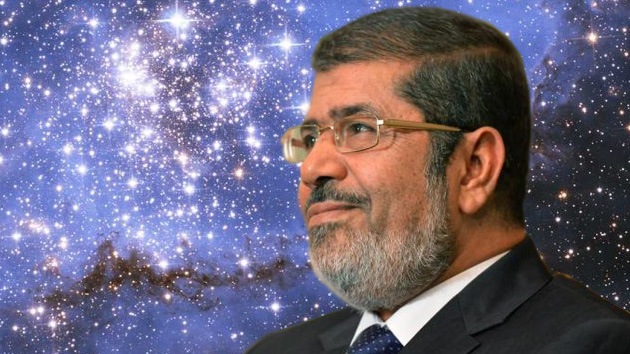 "¡Buen viaje!": La oposición inscribe al presidente de Egipto para un vuelo al espacio
