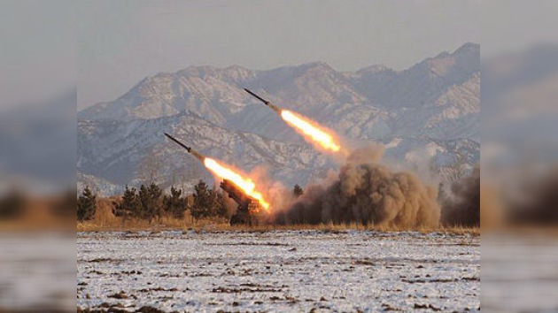 Corea del Norte prueba con éxito dos misiles de corto alcance 