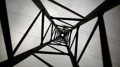 Ucrania reduce en un 50% el suministro de electricidad a Crimea por una avería