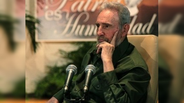 Fidel Castro dice que en 2006 renunció a sus cargos estatales y políticos