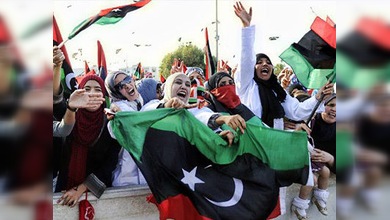 La mujer libia predica en el desierto