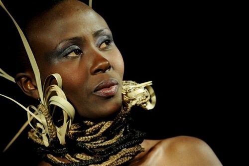 Nairobi acoge un desfile de moda africana