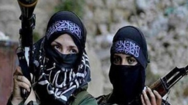Estado Islámico crea una brigada femenina que aterroriza a las mujeres en Siria