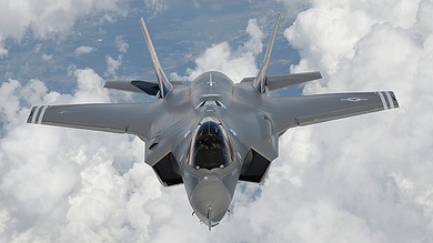 Cancillería de Siria: EE.UU. nos informó que bombardeará al EI en el país durante 3 años