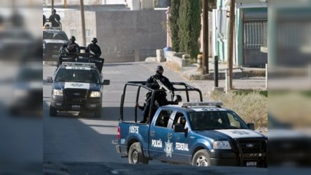 Matan a 18 personas y disparan a policías y reporteros en Ciudad Juárez