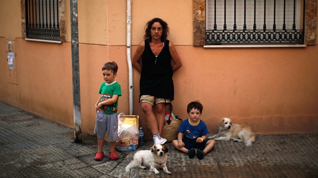 En España más del 27 por ciento de los niños viven bajo el umbral de la pobreza