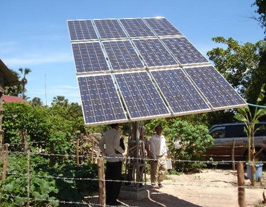Paneles solares para llevar internet a las escuelas latinoamericanas sin electricidad