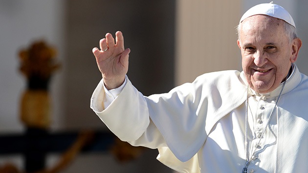'Internet ama a Francisco': El papa es tres veces más popular que Obama en Twitter