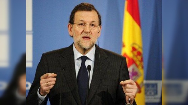 Rajoy despliega su plan para 'torear' la crisis