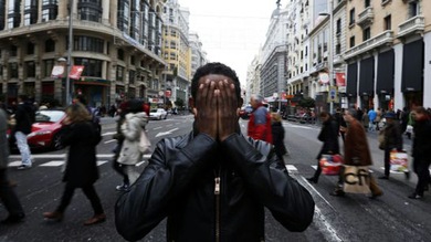 La Policía española a un inmigrante africano: "Ya puedes declarar 161 detenciones"