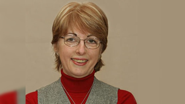 Una profesora rusa condecorada con dos órdenes reales en España