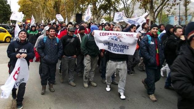 Los mineros chilenos se suman a las protestas estudiantiles