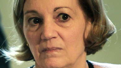 Embajadora de EE.UU. abandona El Cairo por las protestas