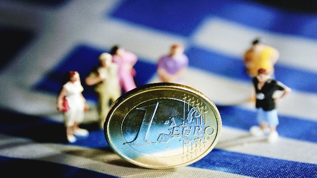 Gobierno griego y la troika alcanzan un acuerdo sobre paquete de austeridad