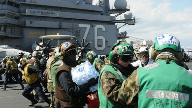 Marineros de EE.UU. que participaron en el rescate de Fukushima padecen cáncer