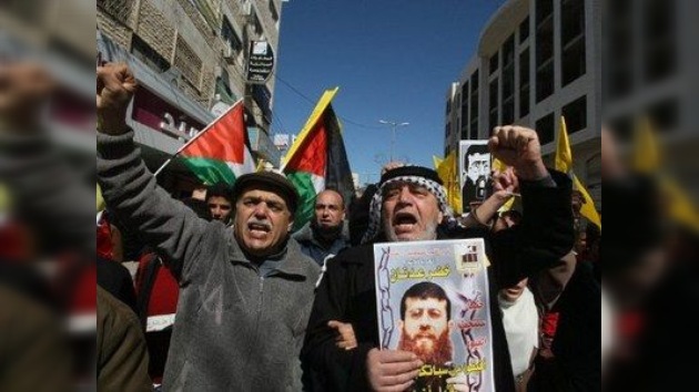 Palestinos tras las rejas israelíes, sin cargos ni juicio