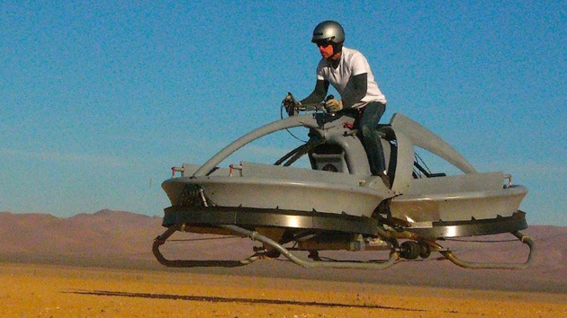 Video: Cada vez más cerca la moto voladora de 'El retorno del Jedi'