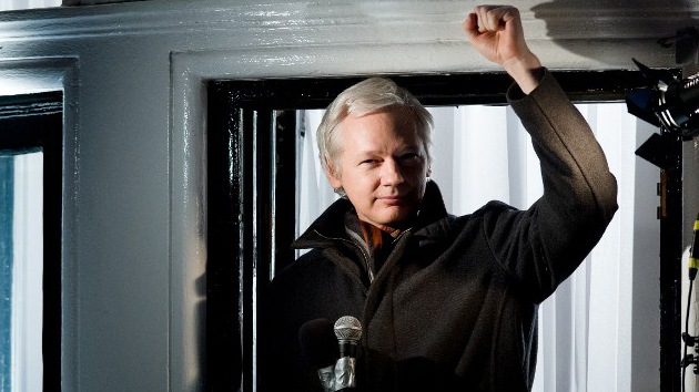 Assange: "WikiLeaks reveló parte de la historia suprimida de México"