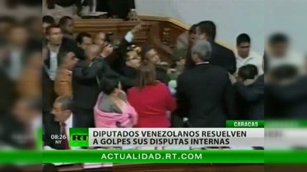 Los diputados venezolanos resuelven sus discrepancias a puñetazos 