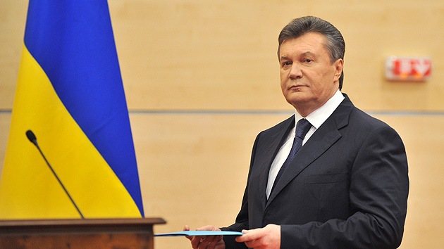 Yanukóvich: Kiev decidió su operación especial en el este tras encontrarse con el director de la CIA