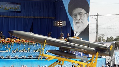 Irán vigilará con aviones no tripulados sus fronteras occidentales y del sur