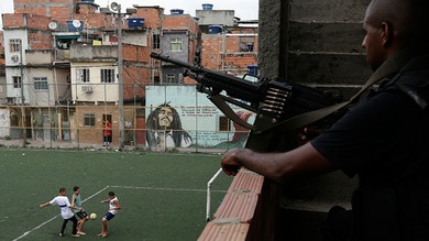 "No use Wi-Fi público, ni se emborrache": Guía práctica para los periodistas del Mundial