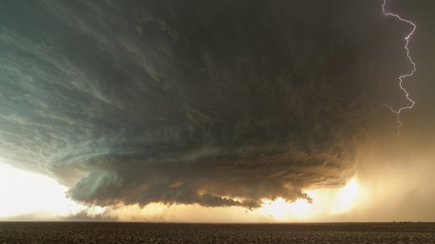 Video: La formación de una impresionante tormenta en todo su esplendor