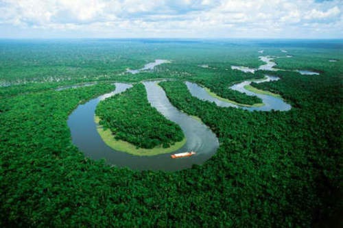 Las cataratas del Iguazú y el río Amazonas: dos de las nuevas siete maravillas del mundo