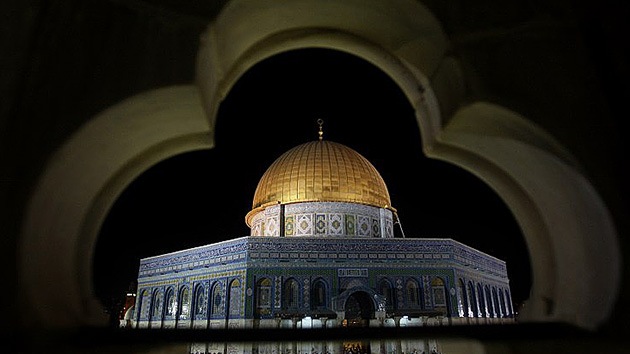 Video: El Ministerio israelí de Exteriores 'destruye' un santuario islámico en Jerusalén