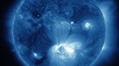 EE.UU. insta a su población a prepararse para "la tormenta solar del siglo"