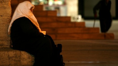 Mendiga saudita de 100 años era en realidad millonaria y donó todo a los pobres