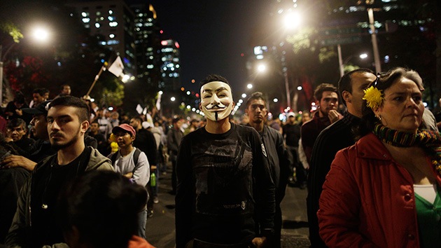 México: El Parlamento aprueba la reforma legal que podría impedir las protestas