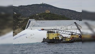 Sacar el 'Costa Concordia' podría llevar al menos siete meses
