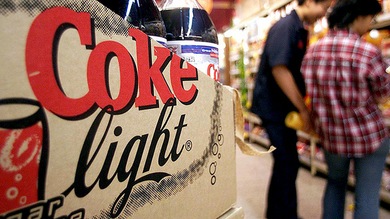 Delgado pero infeliz: el consumo de refrescos 'light' puede producir depresión